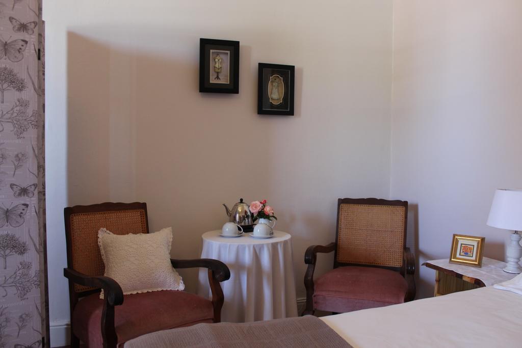 Carmel Villa B&B Or Self-Catering Calvinia Bilik gambar